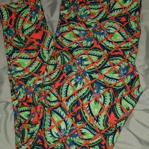 TC LuLaRoe Leggings